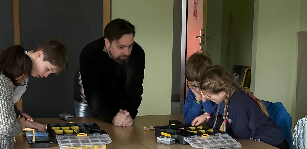 Atelier Initiation à la robotique et à la programmation avec des Lego et en Alsace